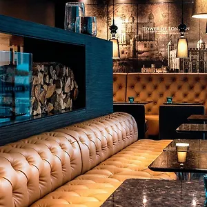 Hotel One London-tower Hill ***