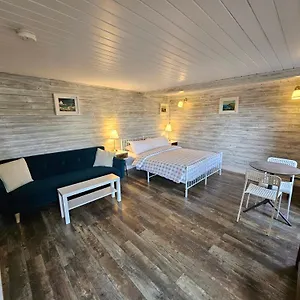 loughview-chalet.belfasthotelsireland.com/